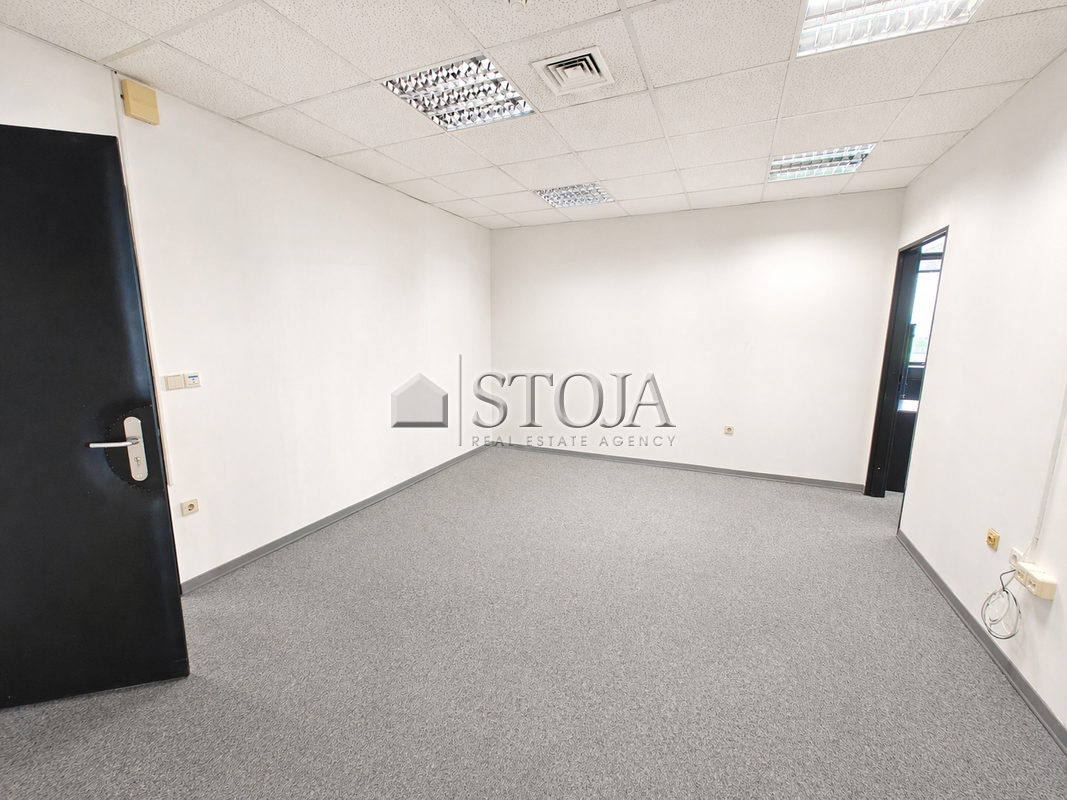 Location: Ljubljana mesto, Bežigrad, Bežigrad