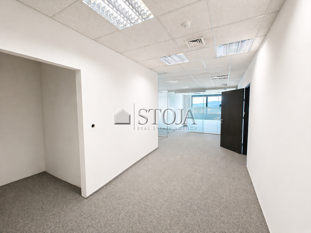 Location: Ljubljana mesto, Bežigrad, Bežigrad