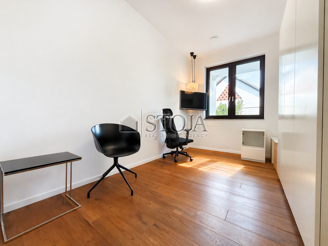 Location: Ljubljana mesto, Vič-Rudnik, Rožna dolina