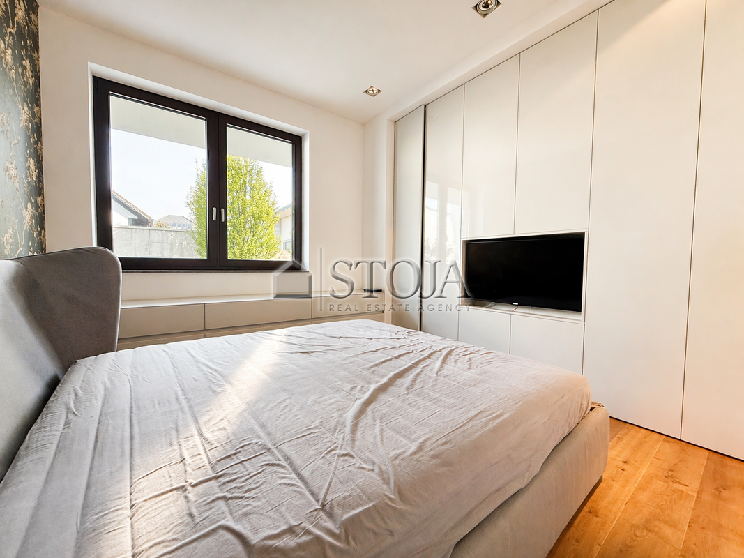 Location: Ljubljana mesto, Vič-Rudnik, Rožna dolina