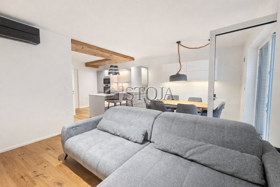 Location: Ljubljana mesto, Vič-Rudnik, Črna vas