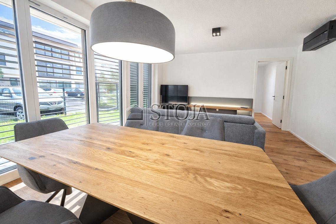 Location: Ljubljana mesto, Vič-Rudnik, Črna vas