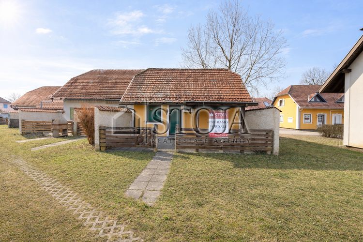 Lokacija: Spodnjeposavska, Brežice, Brežice