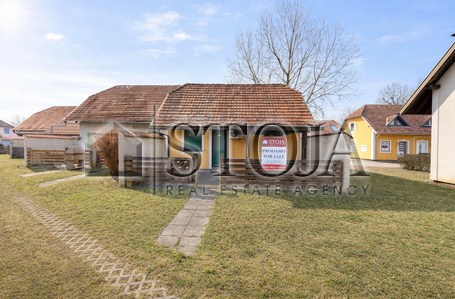 Lokacija: Spodnjeposavska, Brežice, Brežice