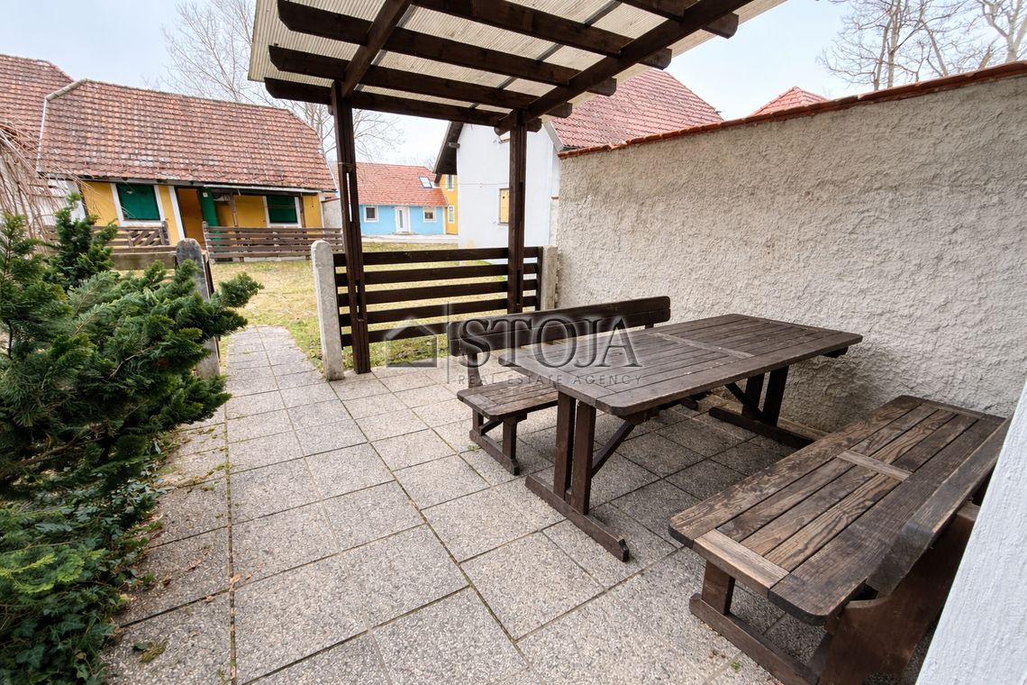 Lokacija: Spodnjeposavska, Brežice, Brežice