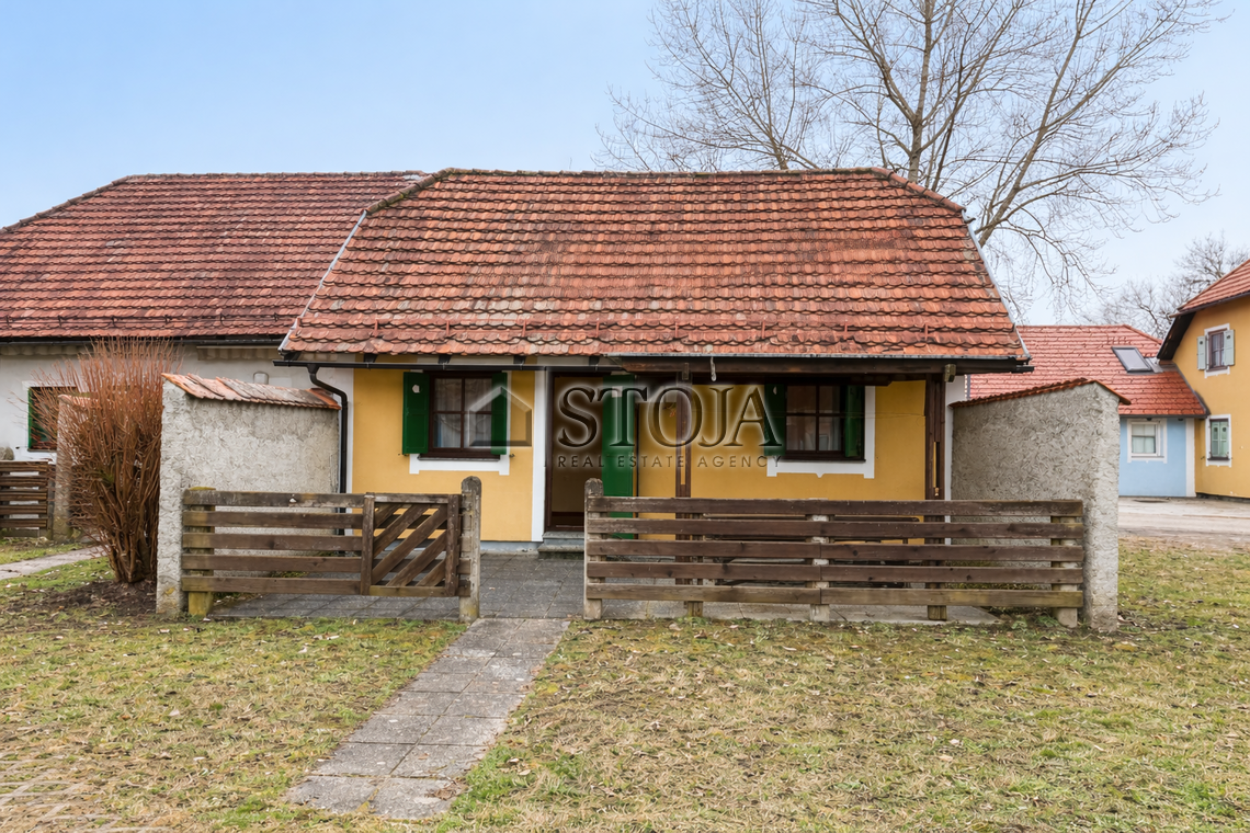 Lokacija: Spodnjeposavska, Brežice, Brežice