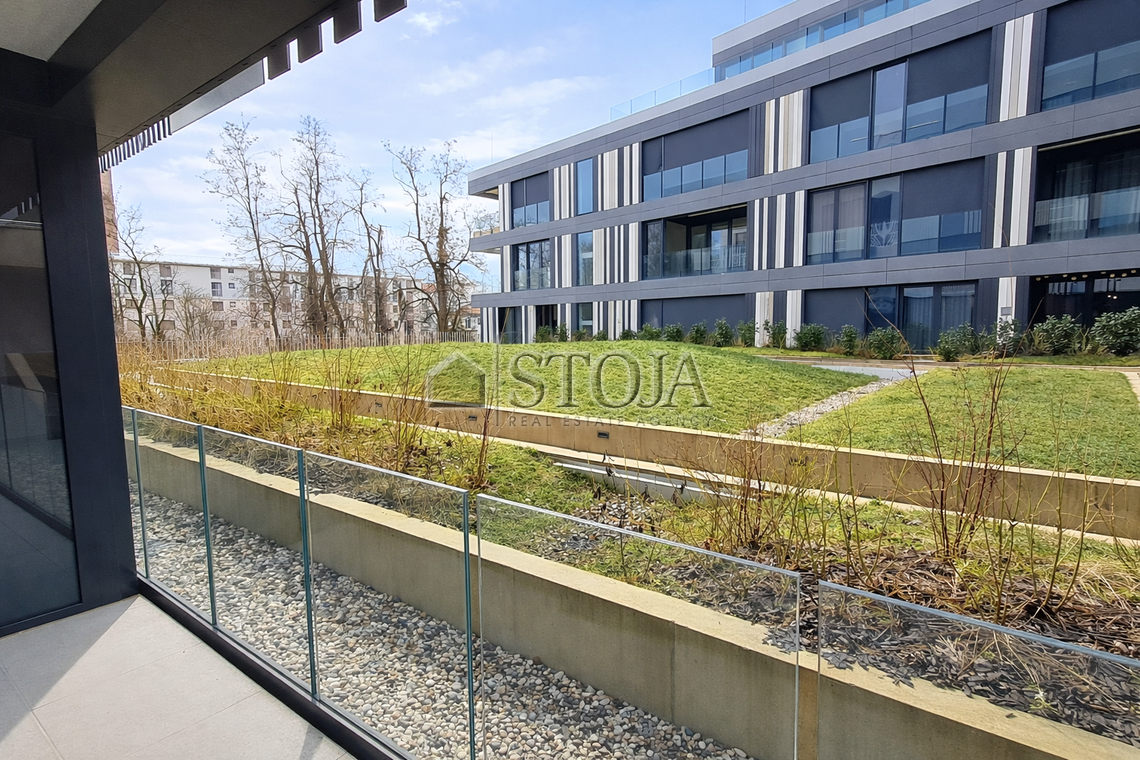 Location: Ljubljana mesto, Center, Center