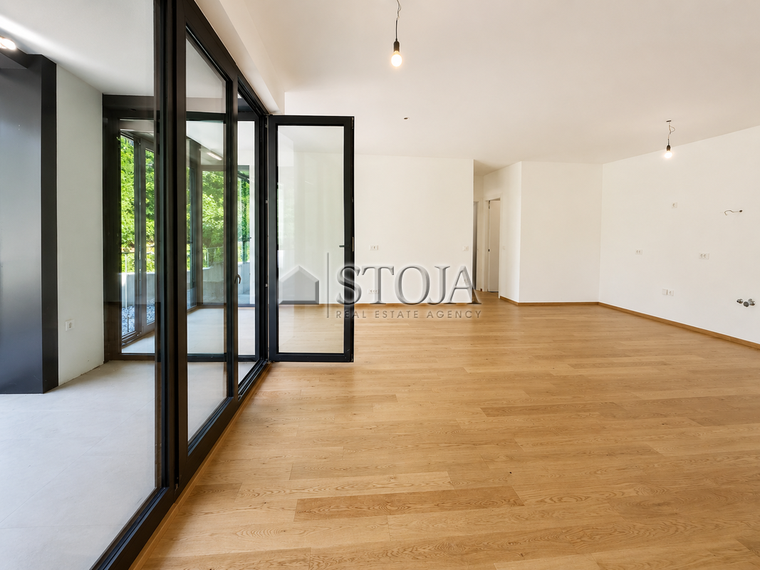 Location: Ljubljana mesto, Center, Center