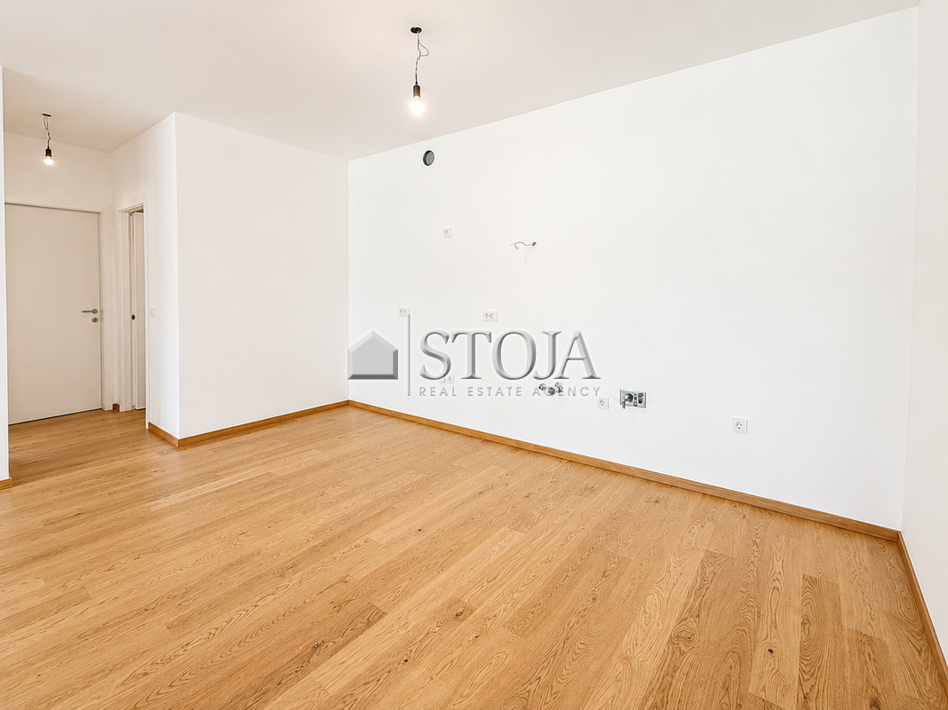 Location: Ljubljana mesto, Center, Center