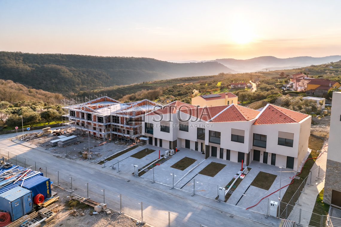 Lokacija: Obalno - kraška, Koper, Šmarje