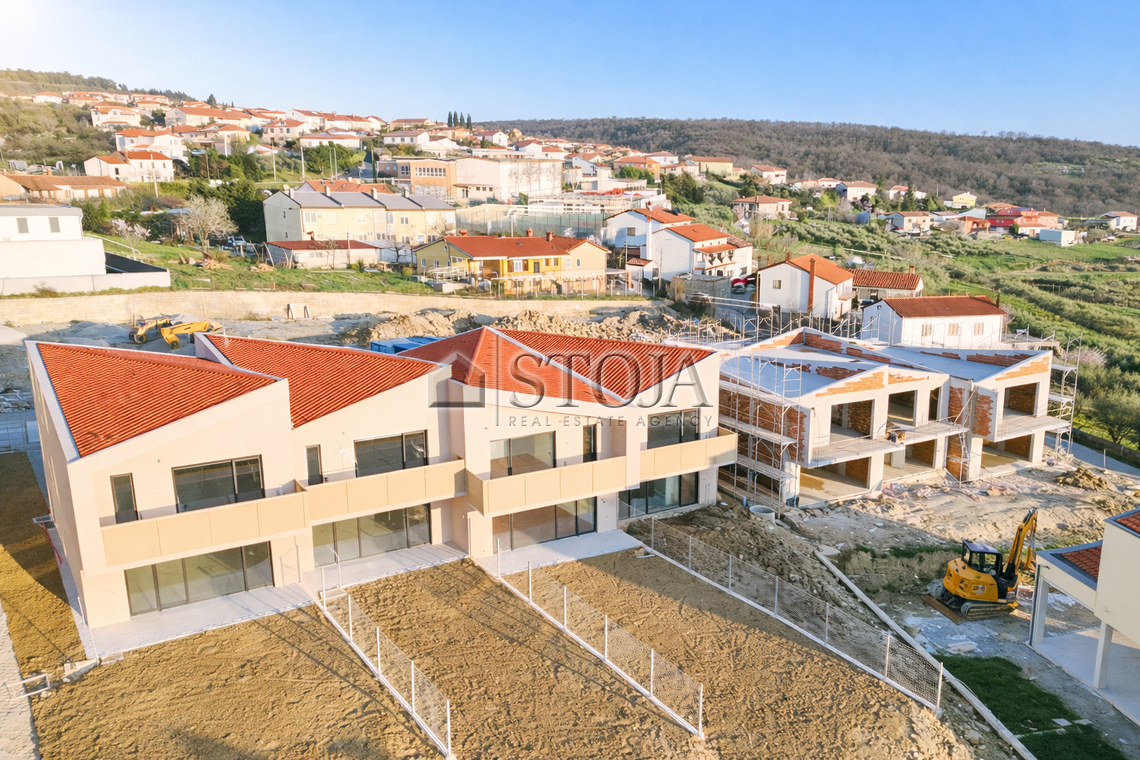 Lokacija: Obalno - kraška, Koper, Šmarje