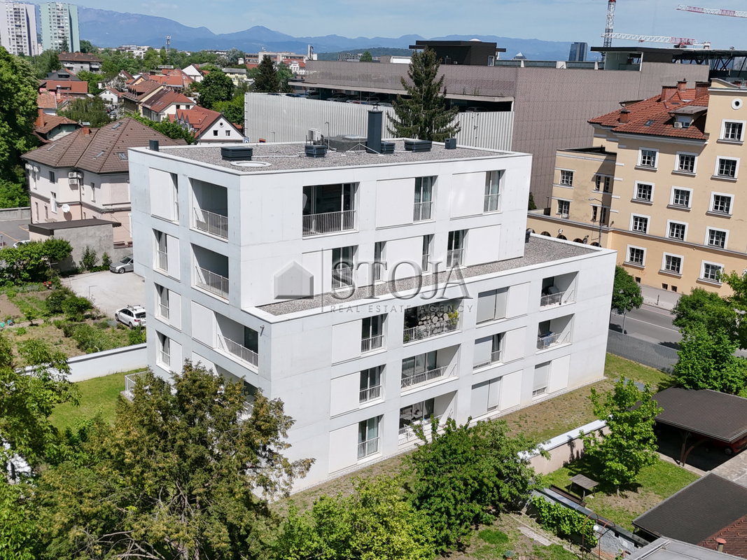 Lokacija: Ljubljana mesto, Center, Center