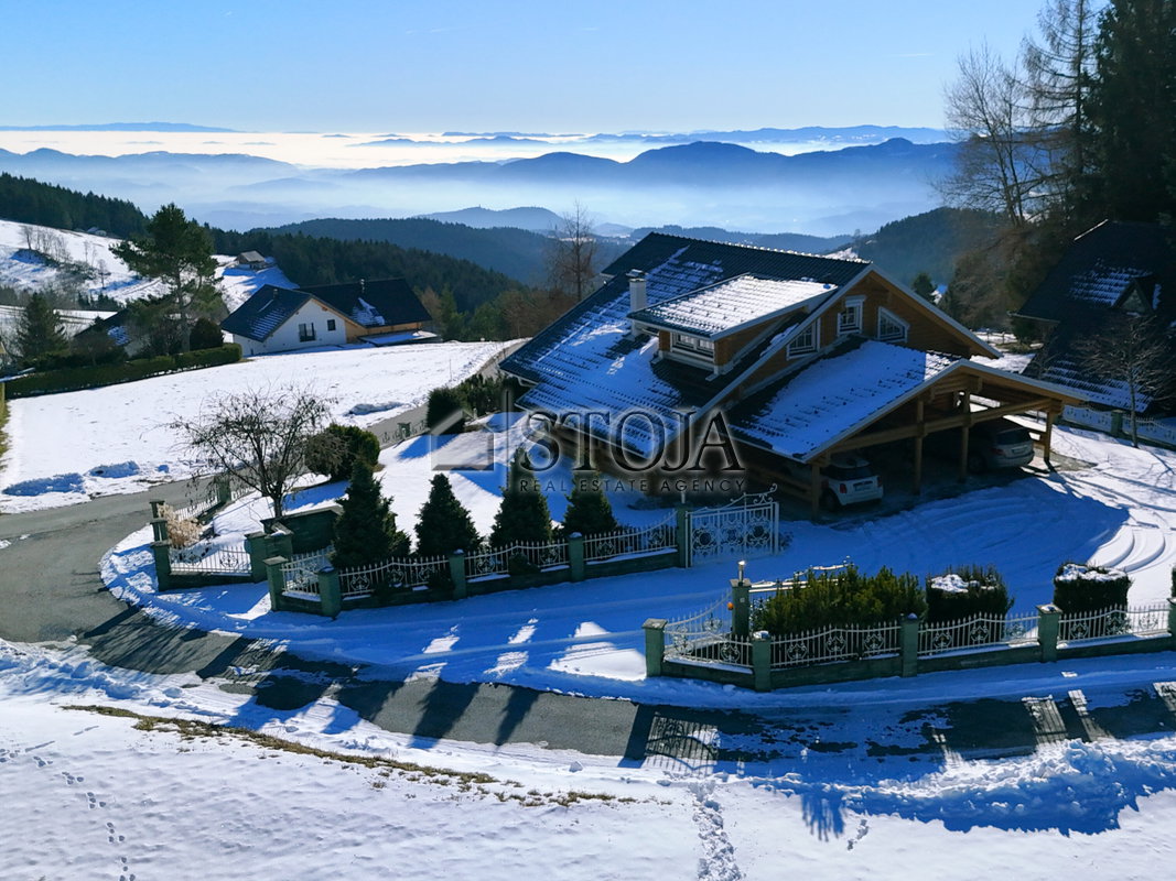 Lokacija: Savinjska, Zreče, Rogla