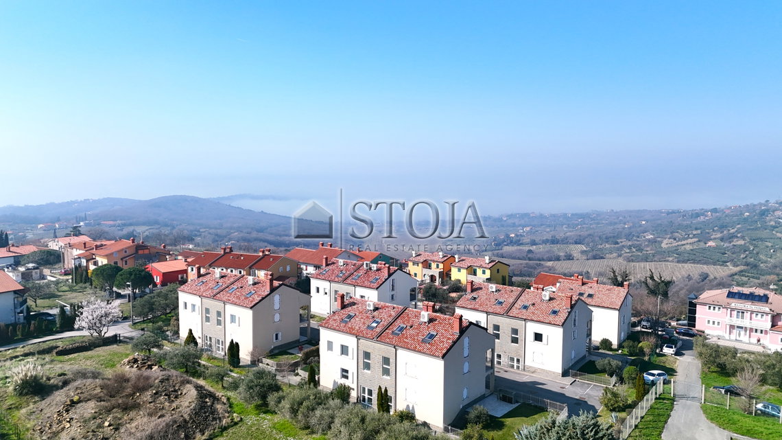 Lokacija: Obalno - kraška, Koper, Kolomban