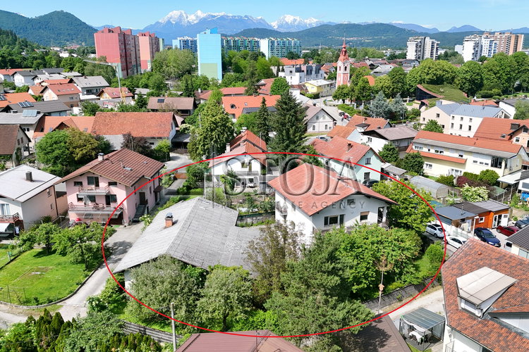 Lokacija: Ljubljana, Šiška, Dravlje
