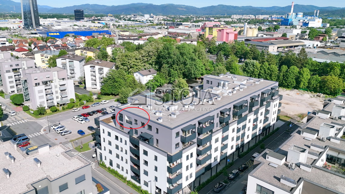 Lokacija: Ljubljana mesto, Moste-Polje, Zelena jama