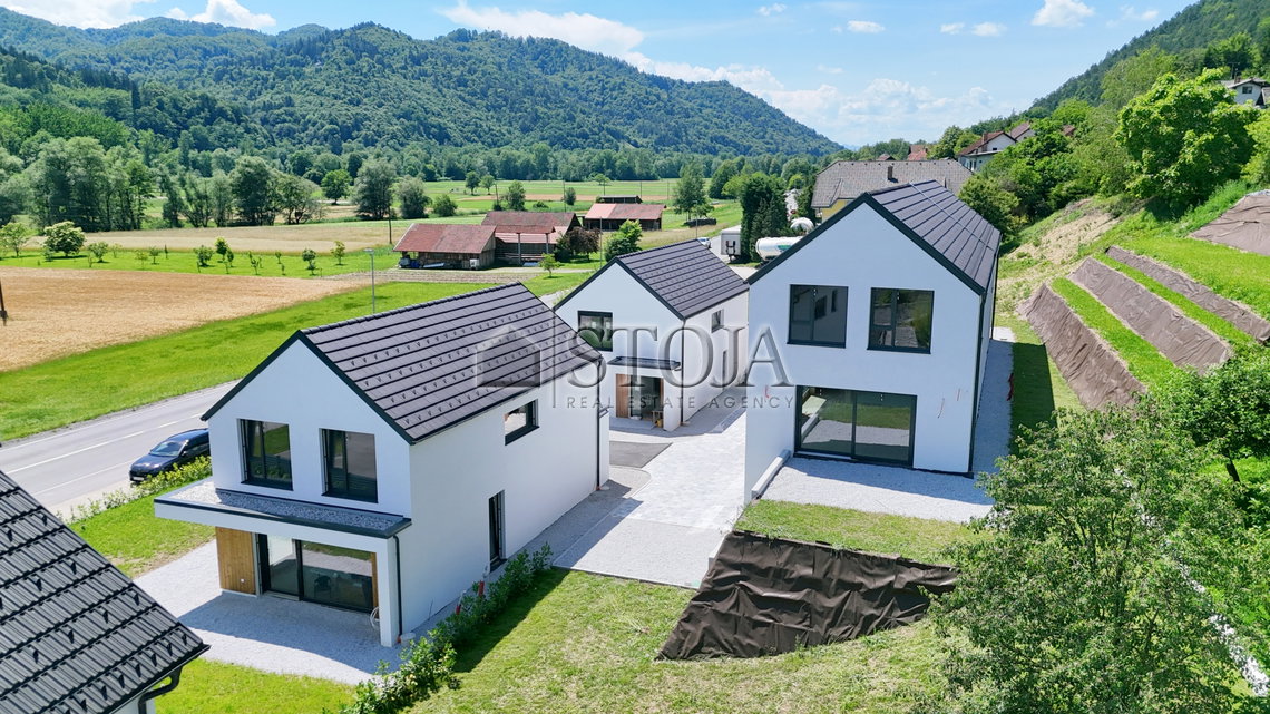 Location: Ljubljana okolica, Dol pri Ljubljani, Senožeti