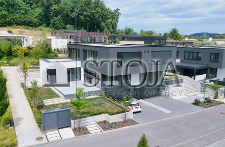 Location: Ljubljana mesto, Vič-Rudnik, Brdo