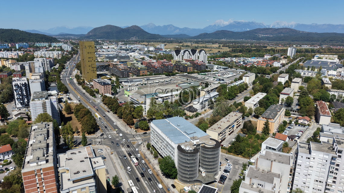 Lokacija: Ljubljana mesto, Šiška, Šiška