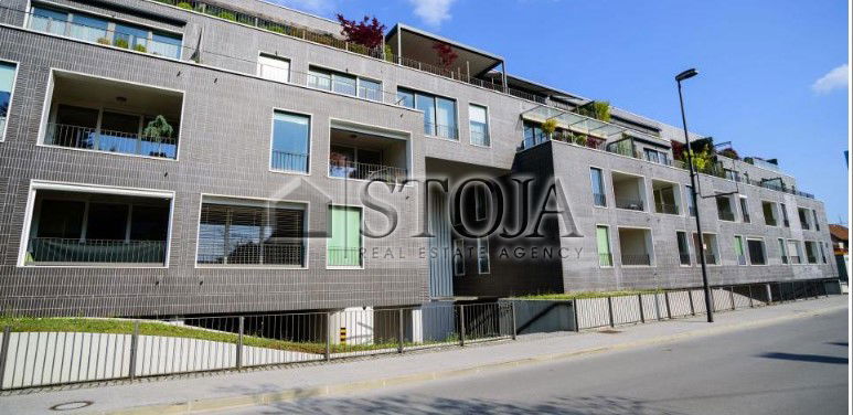 Location: Ljubljana City, Bežigrad, Bežigrad