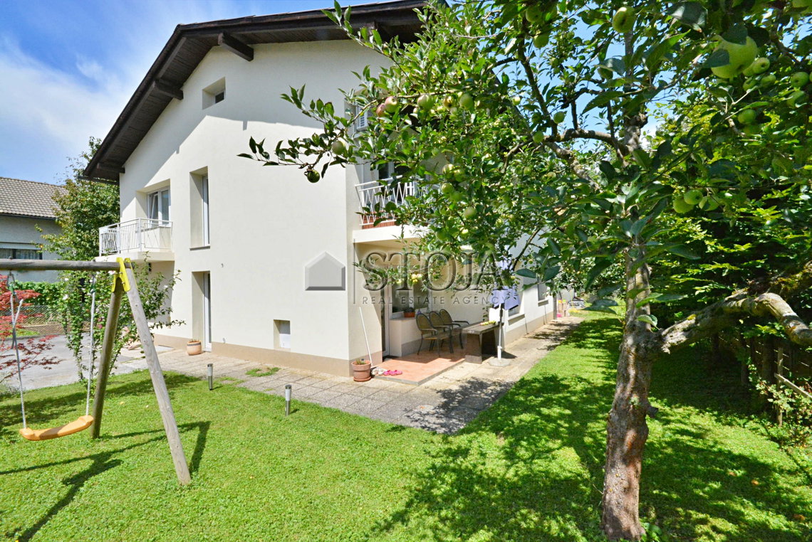 Location: Ljubljana mesto, Bežigrad, Črnuče