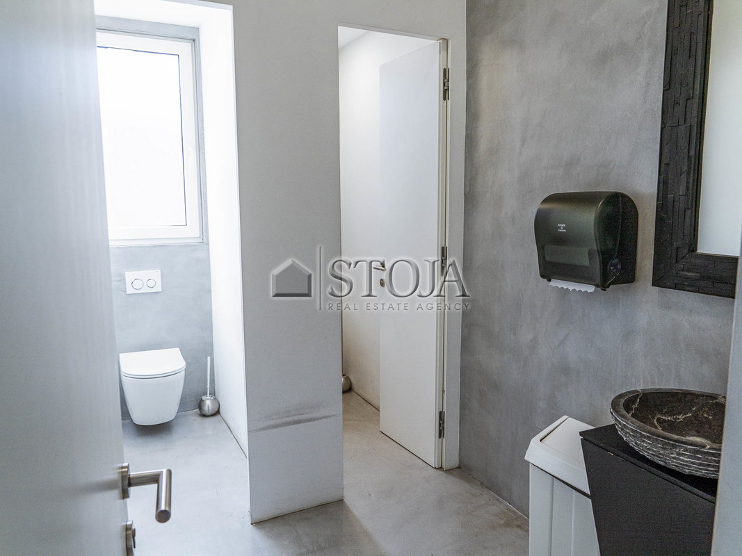 Location: Ljubljana mesto, Moste-Polje