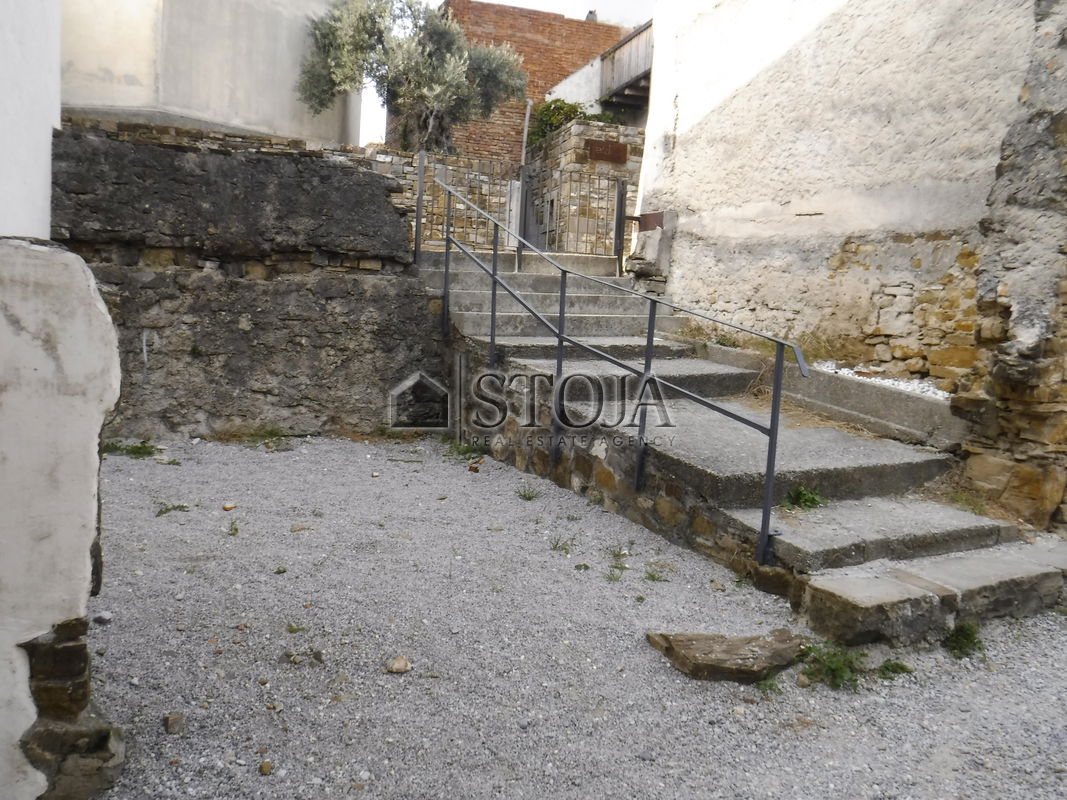 Location: Goriška, Brda, Šmartno