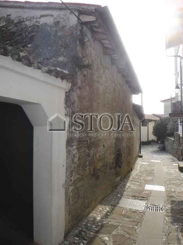 Location: Goriška, Brda, Šmartno