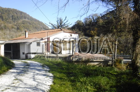 Location: Goriška, Kanal ob Soči, Ajba