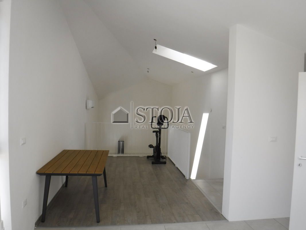 Lokacija: Goriška, Nova Gorica, Ajševica