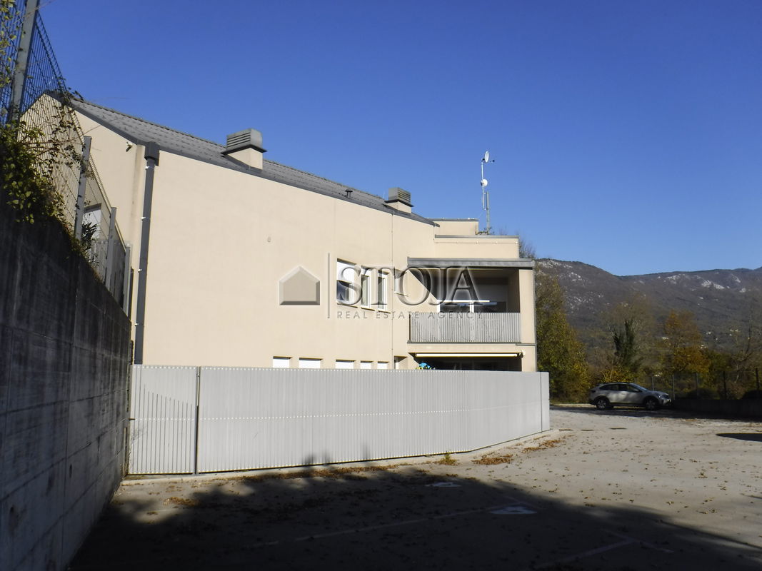 Lokacija: Goriška, Nova Gorica, Ajševica