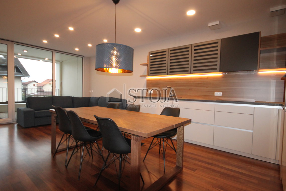 Rent, Apartment, 4room, Ljubljana city, 92.8 m2