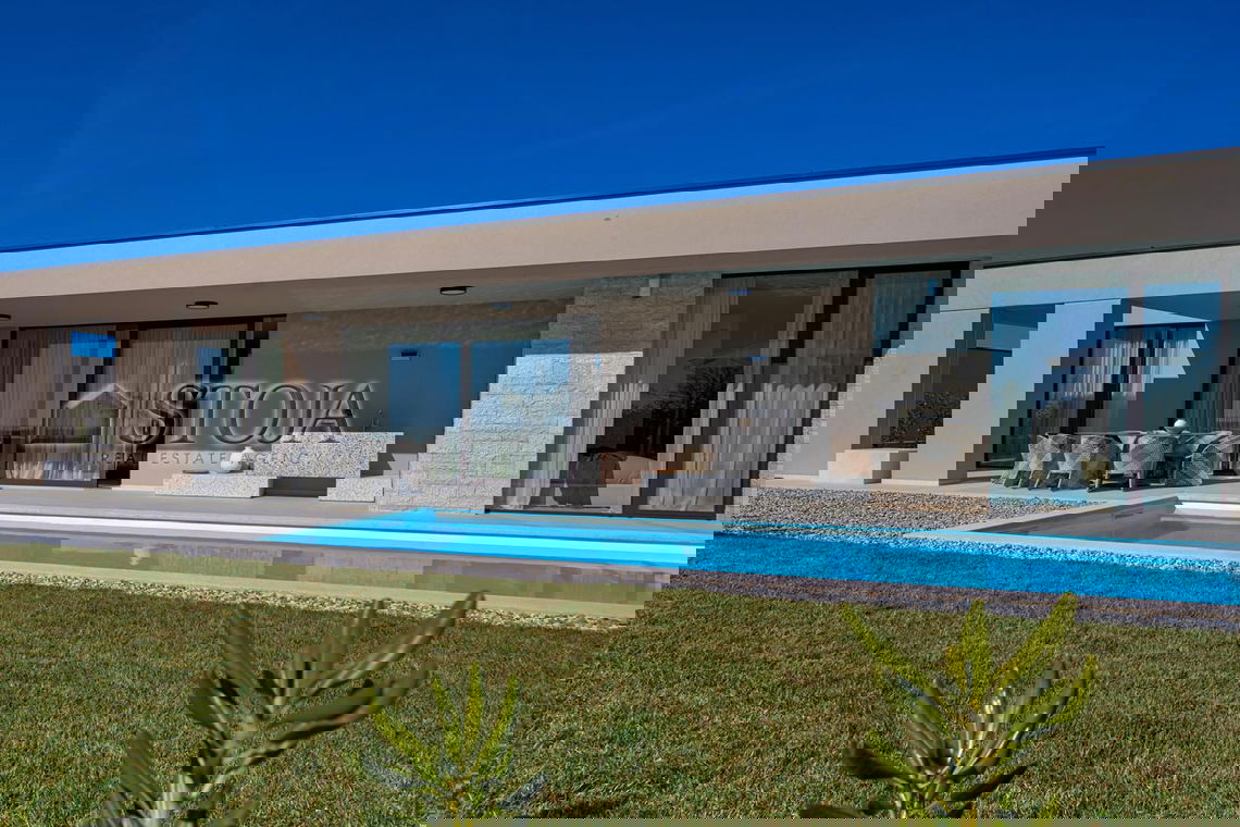 Location: , Kaštelir