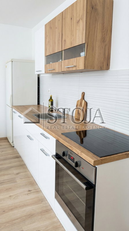 Lokacija: Savinjska, Žalec, Petrovče