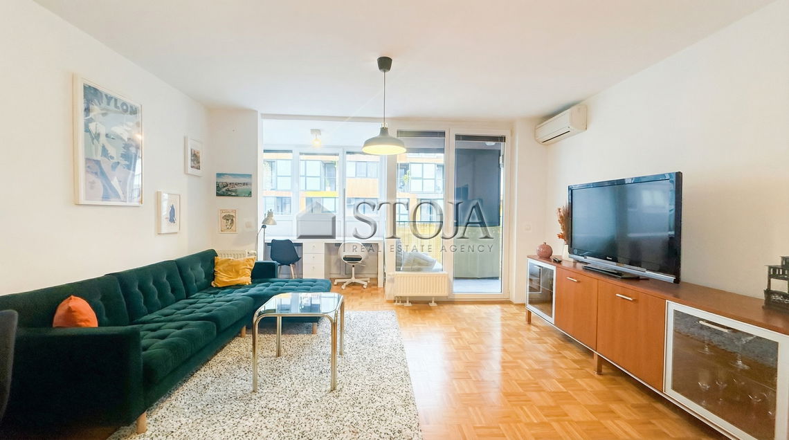 Lokacija: Ljubljana mesto, Center, Center