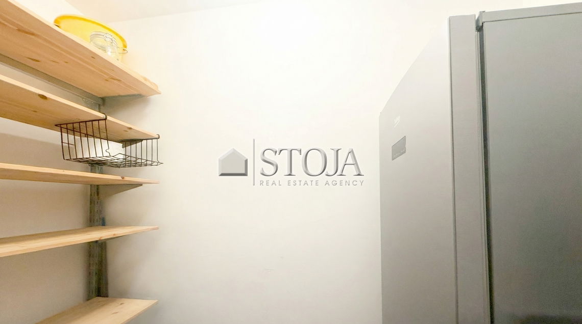 Lokacija: Ljubljana mesto, Center, Center