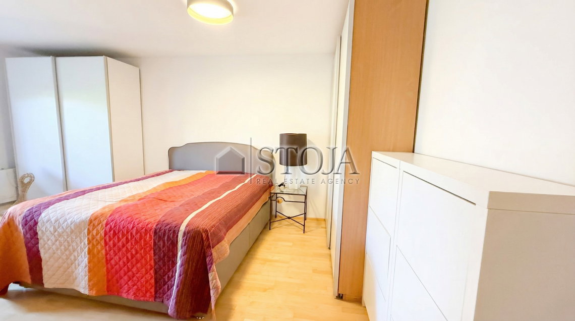 Lokacija: Ljubljana mesto, Šiška, Koseze