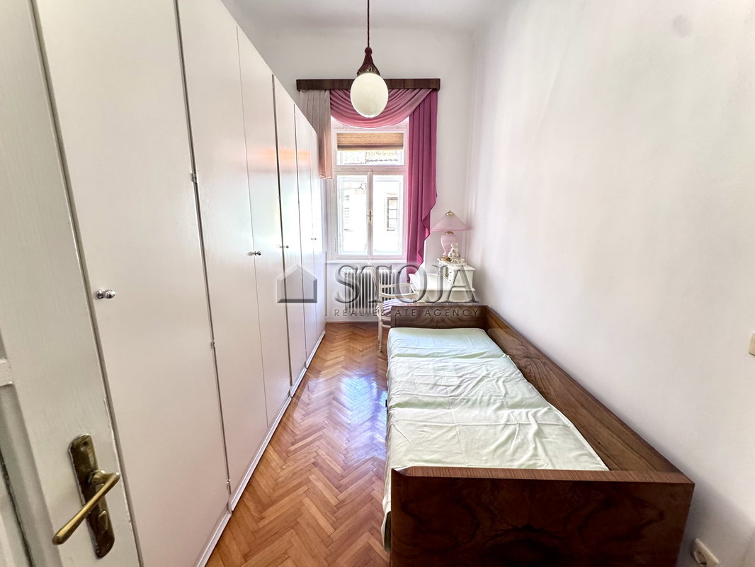 Lokacija: Ljubljana okolica, Kamnik, Kamnik