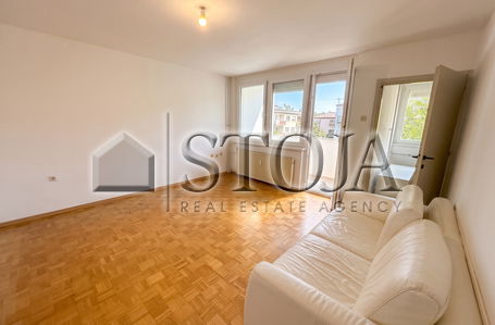 Location: Ljubljana mesto, Vič-Rudnik, Kolezija