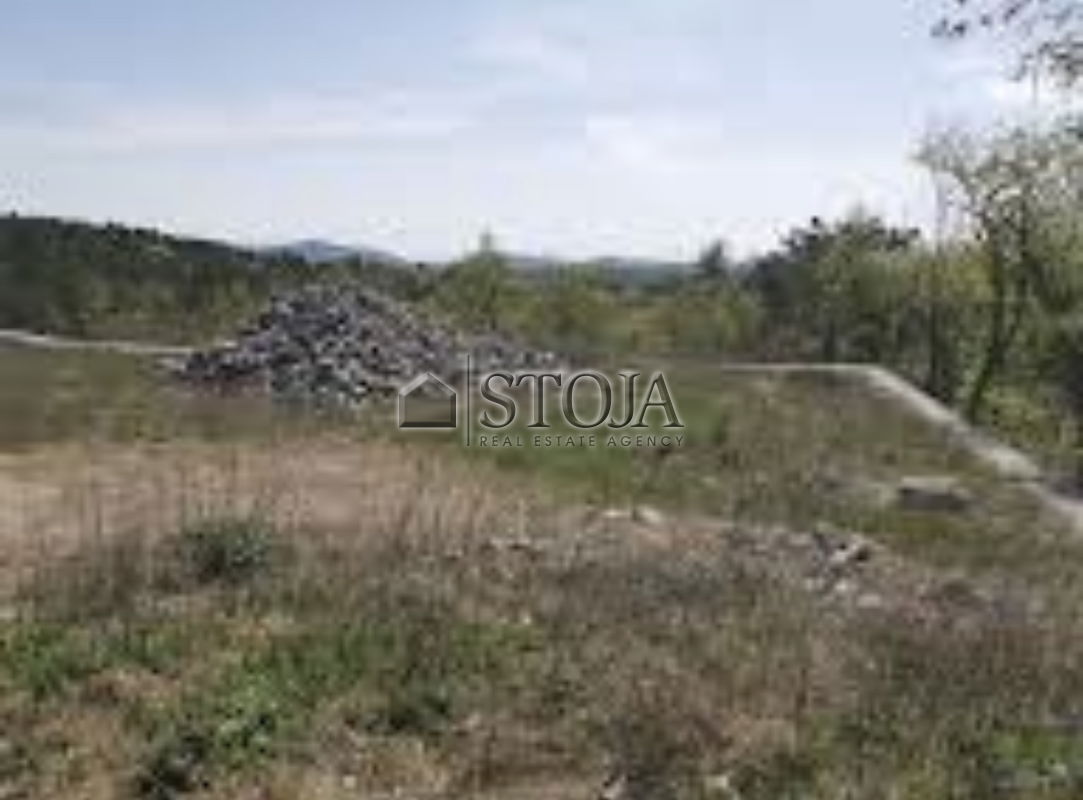 Location: Coastal-Karst, Sežana, Avber