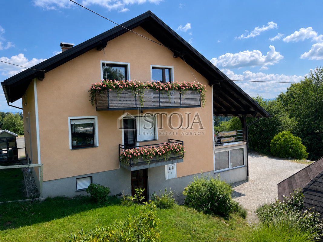 Location: Ljubljana okolica, Dobrova - Polhov Gradec, Butajnova