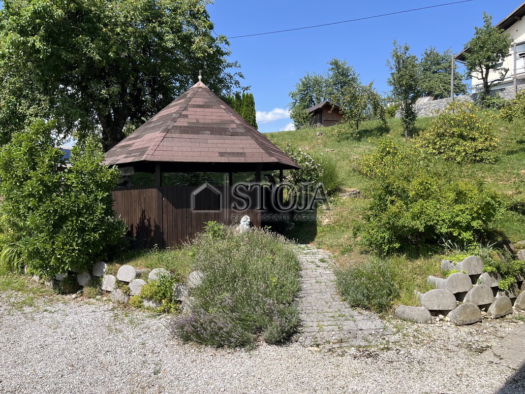 Location: Ljubljana okolica, Dobrova - Polhov Gradec, Butajnova