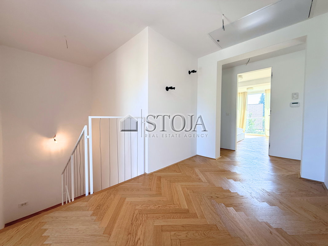 Lokacija: Ljubljana mesto, Vič-Rudnik, Trnovo