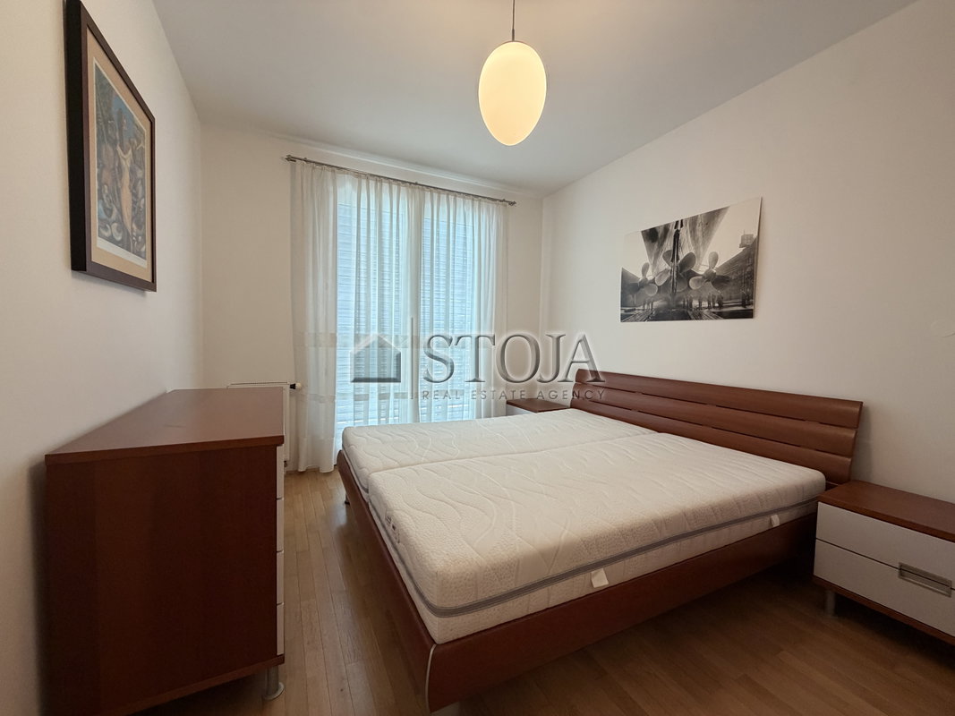 Location: Ljubljana mesto, Šiška, Mostec
