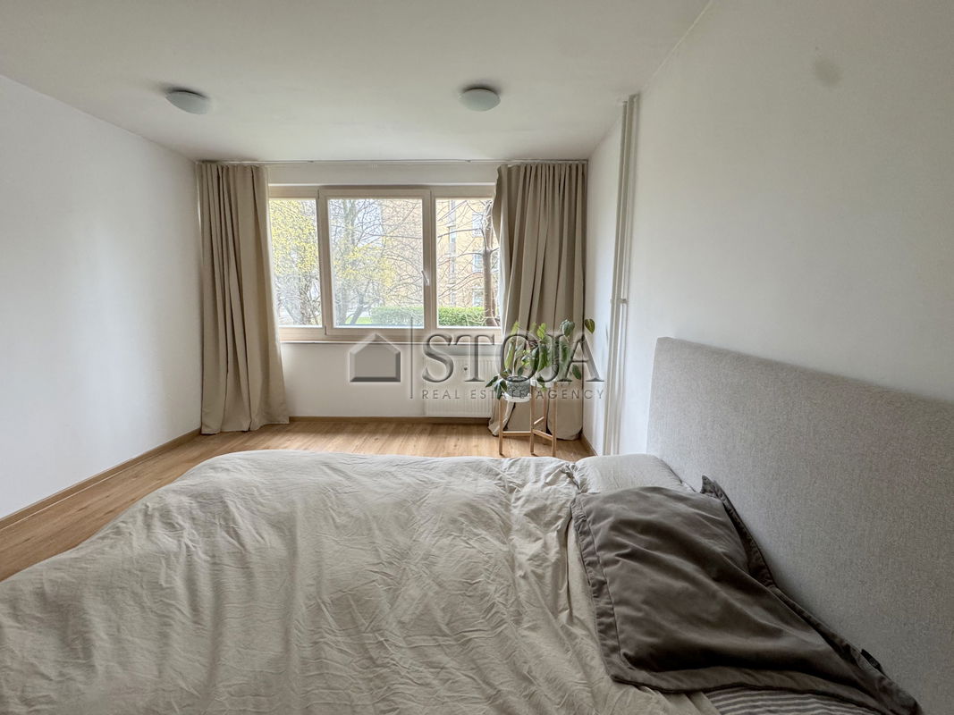 Lokacija: Ljubljana mesto, Bežigrad, Zupančičeva jama