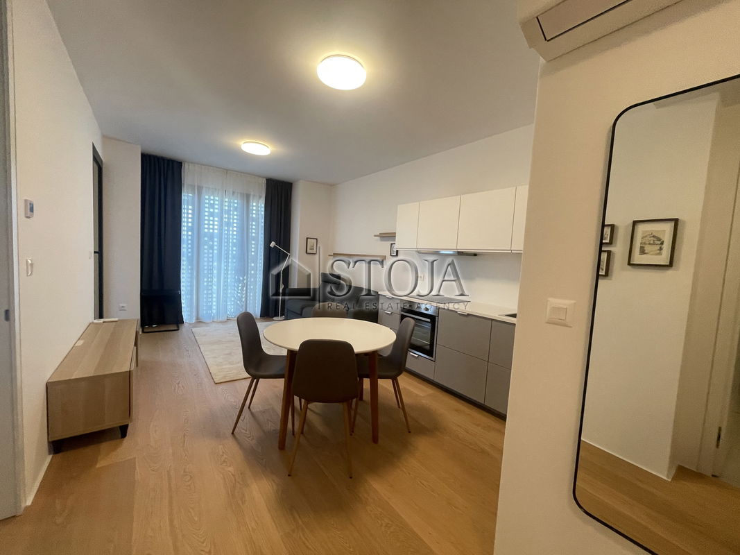 Location: Ljubljana City, Šiška, Šiška