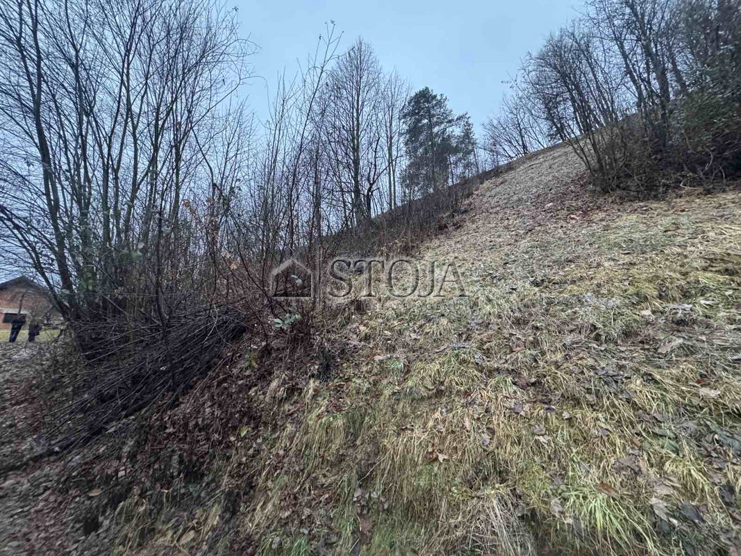 Lokacija: Ljubljana okolica, Dobrova - Polhov Gradec, Osredek pri Dobrovi