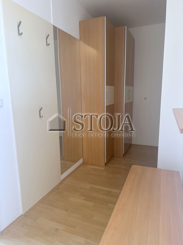 Location: Ljubljana City, Bežigrad, Bežigrad