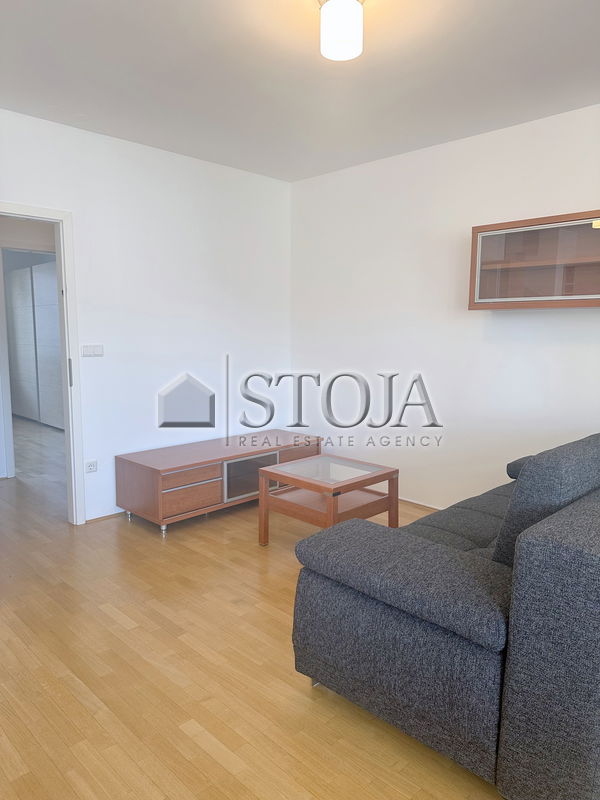 Location: Ljubljana City, Bežigrad, Bežigrad