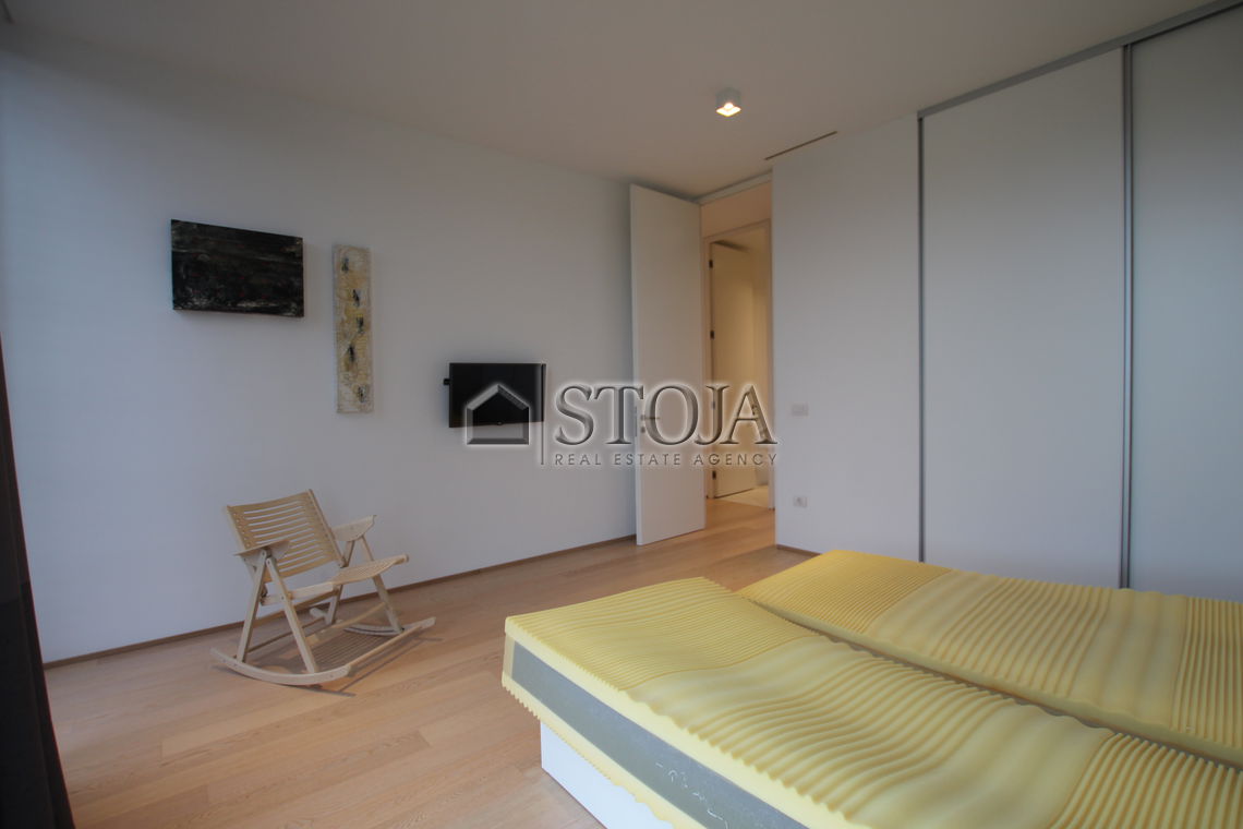 Location: Ljubljana City, Bežigrad, Bežigrad